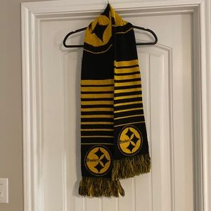 Pittsburgh Steelers scarf